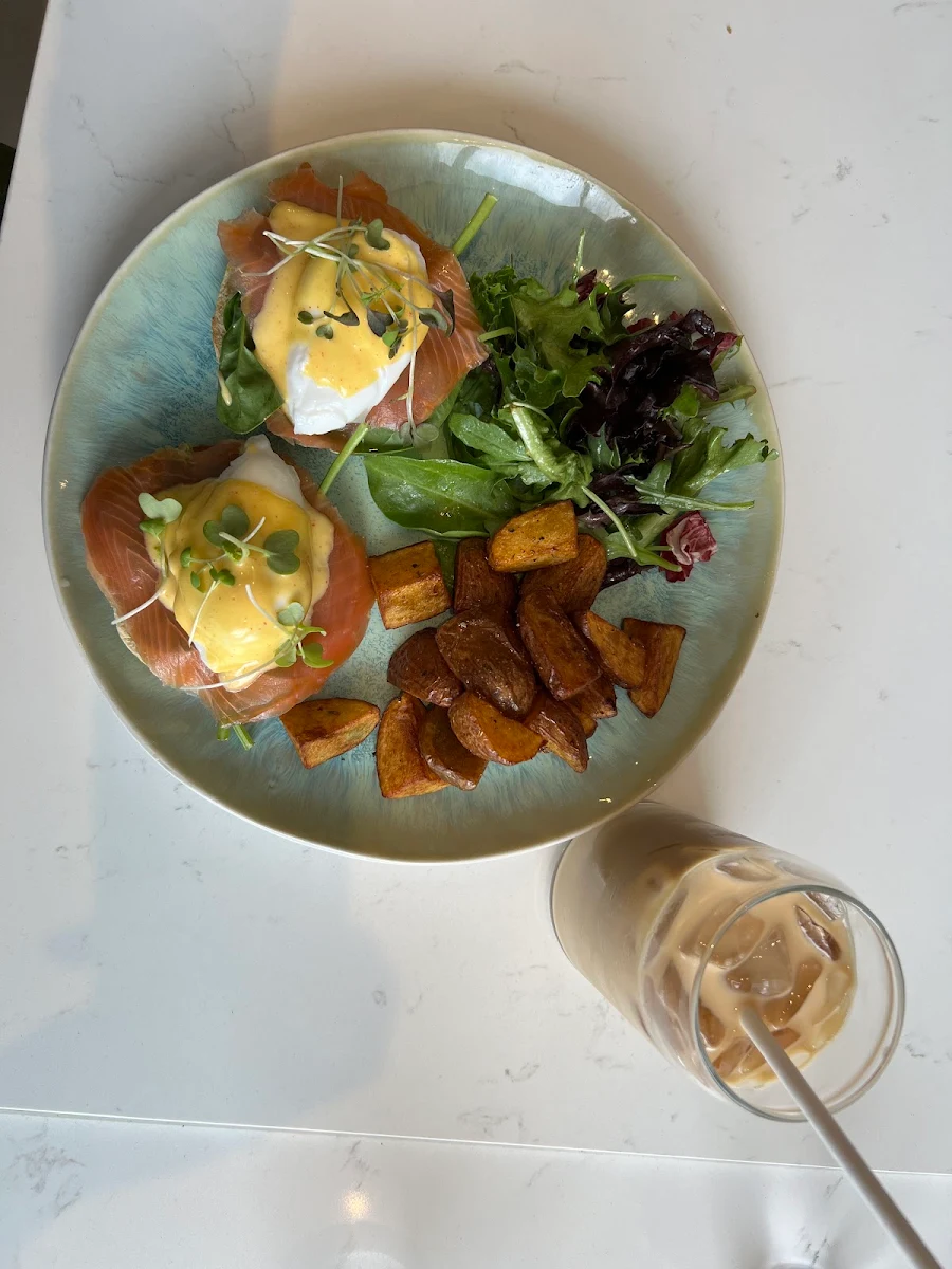 smoked salmon benny 烟熏三文鱼本尼